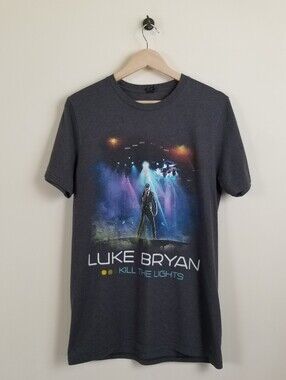 The Concert Tee Luke Bryan Kill The Lights T Shirt Medium